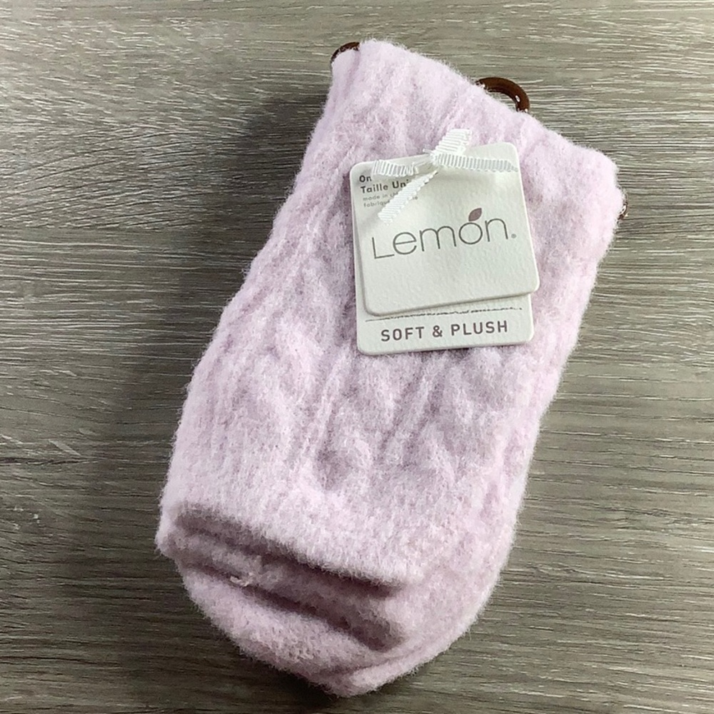 Lemon super Soft Plush Lilac Socks